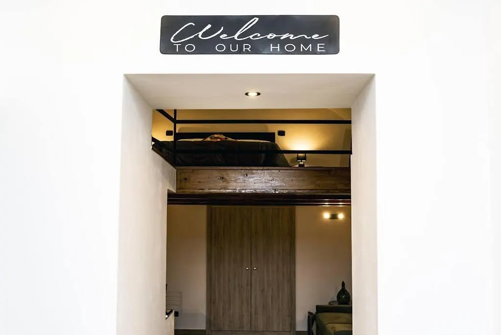 Artisti Home Naples