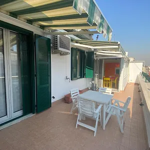 Fashion And Design - Terrace In Appartamento Milano